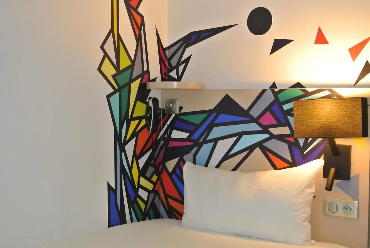 Ibis Styles Paris Maine Montparnasse Hotel France