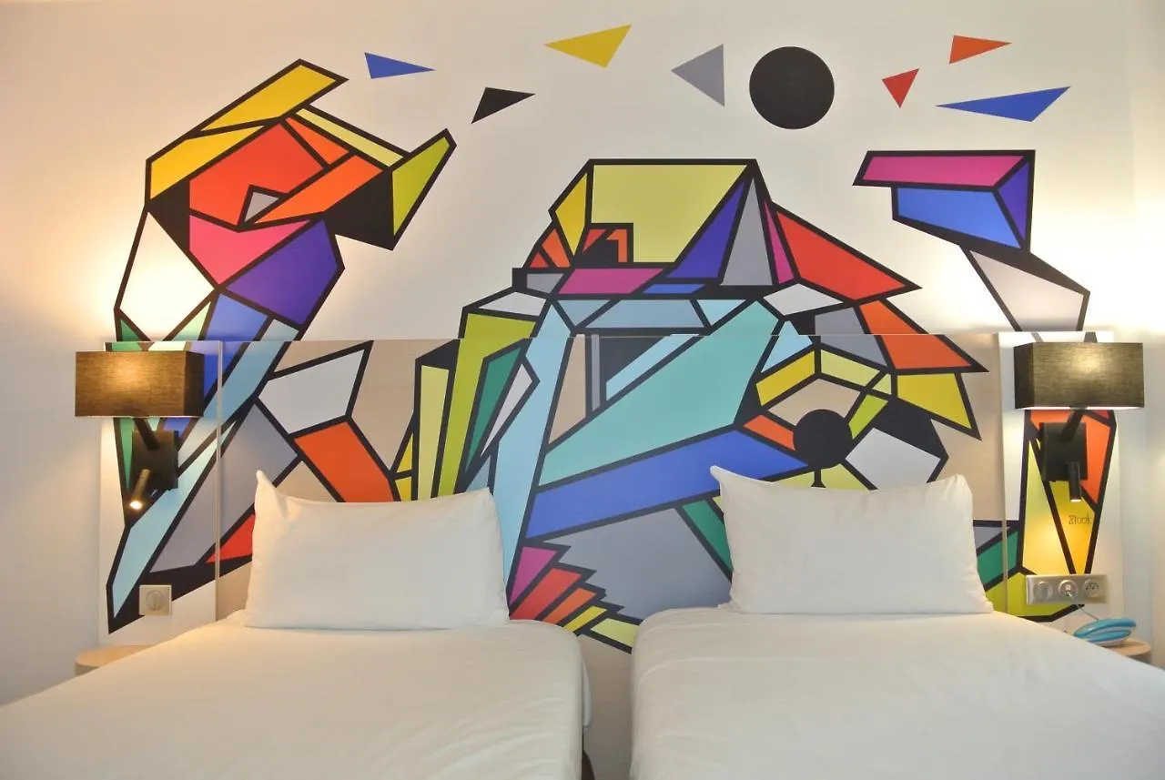 Ibis Styles Paris Maine Montparnasse Hotel