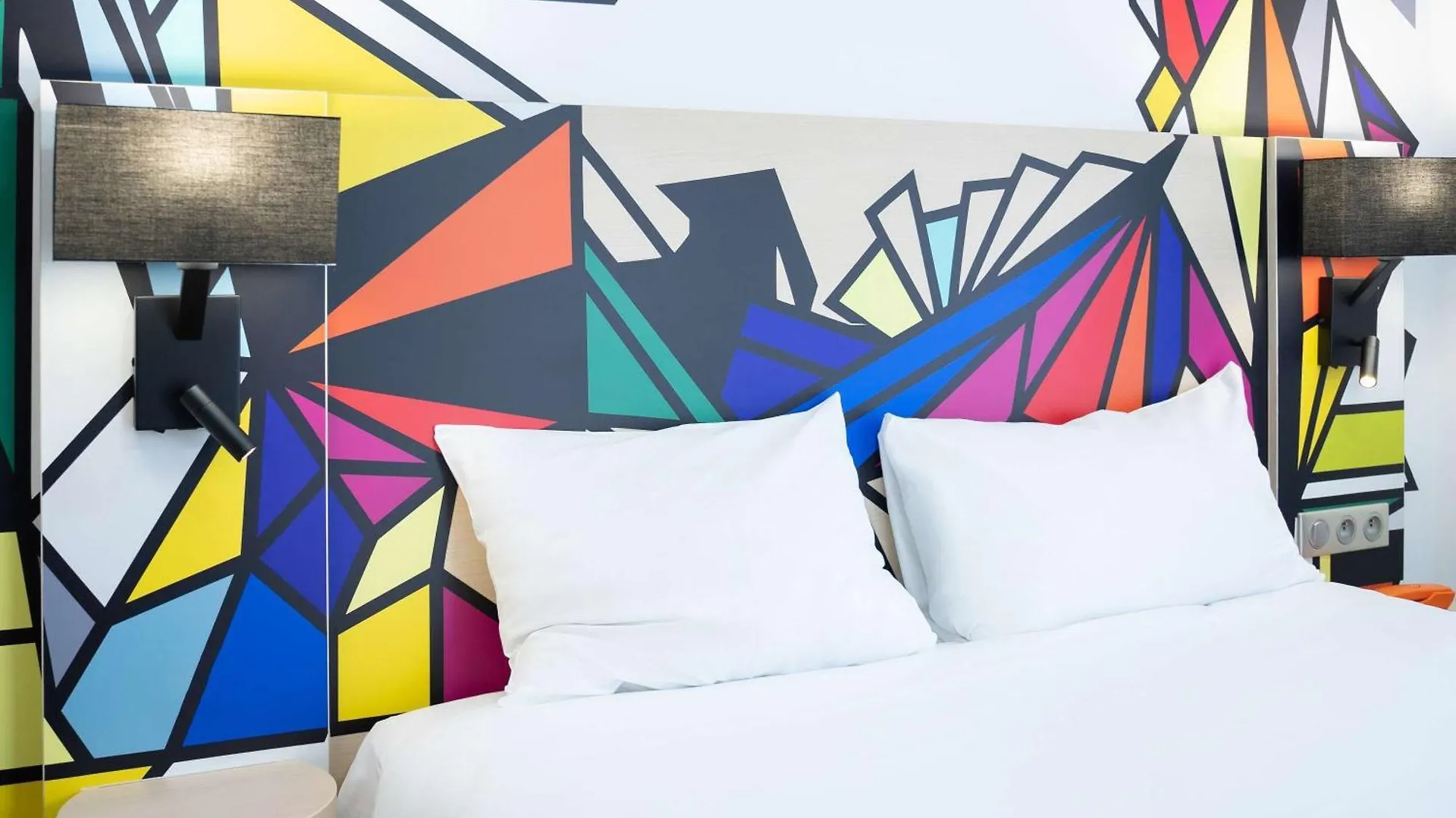 Ibis Styles Paris Maine Montparnasse Hotel 3*,